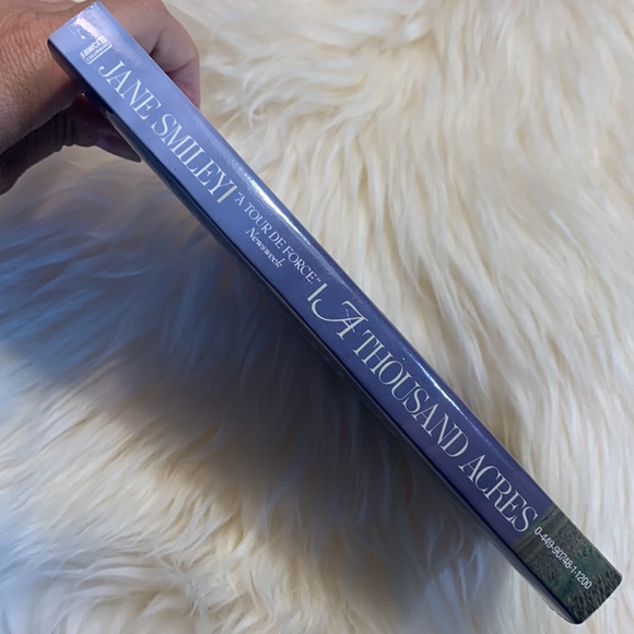 A thousand acres. A modern retelling of king Lear - Picture 3 of 4